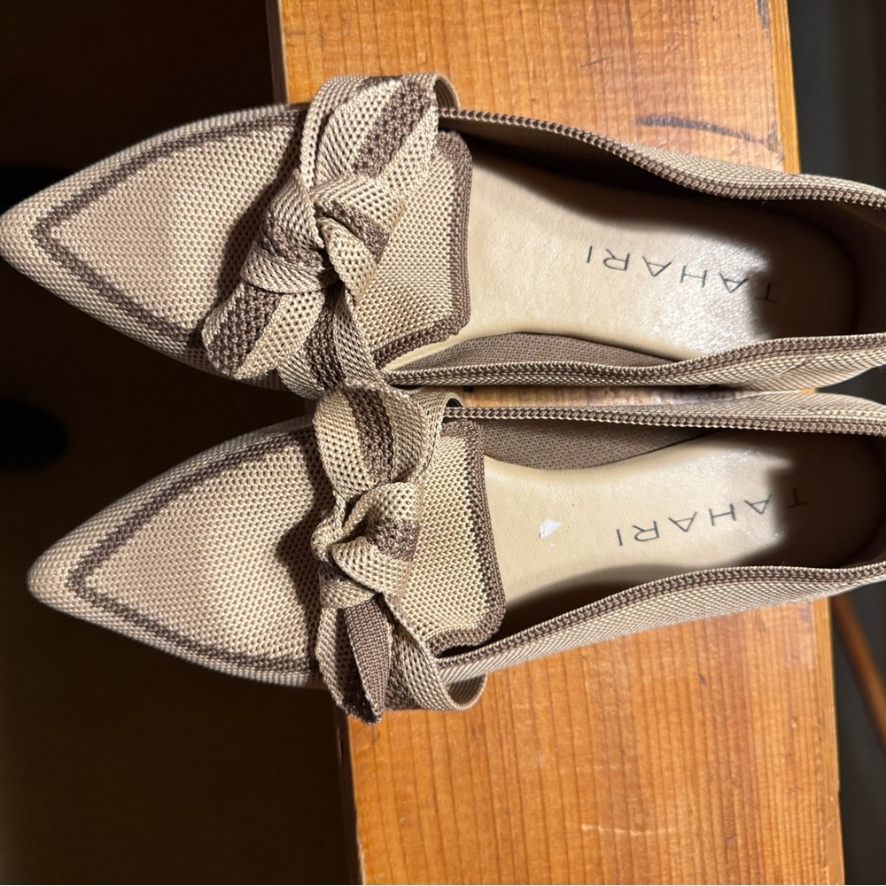Tahari Women's Tan Knotted Flats